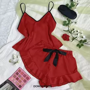 Bộ đồ ngủ hai mảnh nữ cổ chữ V, chất liệu satin lụa mềm mại với ren, thời trang cho hàng ngày
