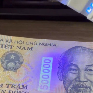 Kính lúp có đèn UV 60X kiểm tra tem mác hàng hóa Kính lúp kẹp điện thoại، Phóng To 60X،Có đèn LED trợ sáng
