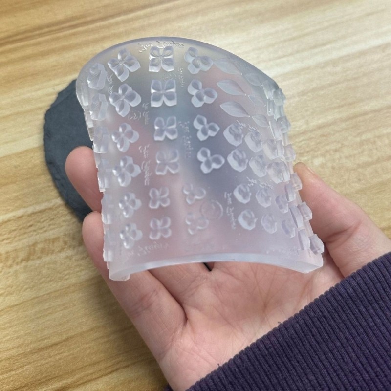 Khuôn Silicone Mỏng Hình Lá Bướm Cho Làm Móng Nghệ Thuật