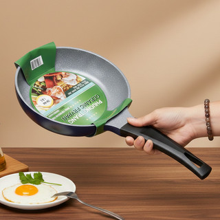 Chảo Chống Dính 20cm Dùng Cho Bếp Gas Và Bếp Hồng Ngoại, Chảo Chống Dính Đúc Nguyên Khối Phương Trang 20cm