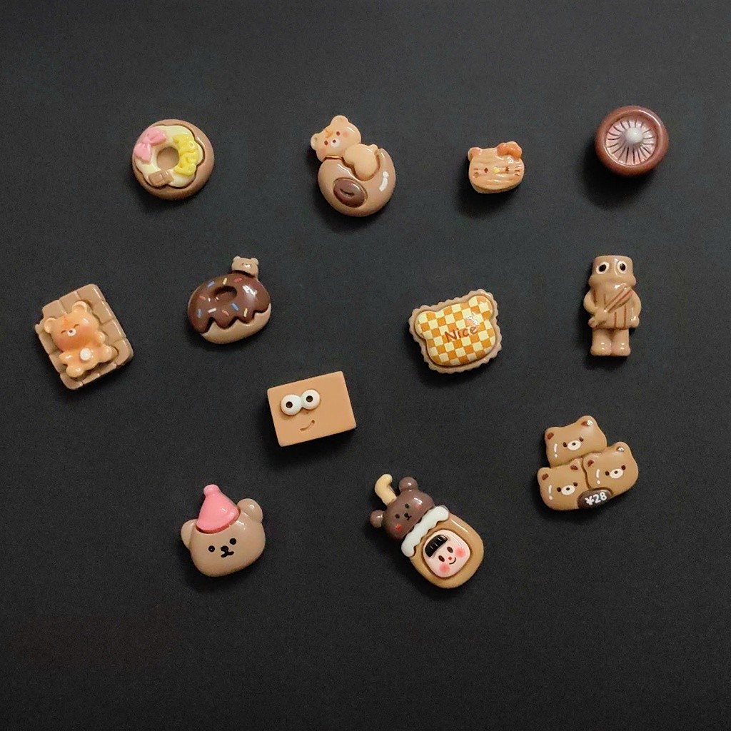 CHARM GẤU NÂU : CHARM/STICKER GẤU NÂU & BÁNH- TONE MÀU NÂU DỄ THƯƠNG