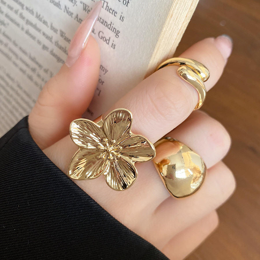 Bộ nhẫn kim loại đánh bóng mảnh tròn, thiết kế tối giản, phù hợp làm quà tặng trang sức cho nữ