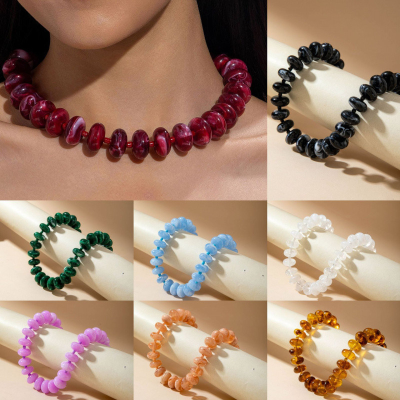 Vòng cổ acrylic đầy màu sắc với đá cườm, style thời trang dành cho nữ
