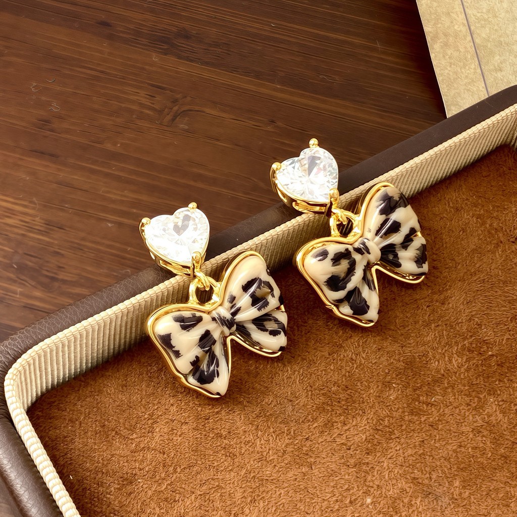 Bông tai Zircon hình trái tim nơ thiết kế kiểu Pháp