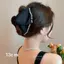Kẹp Tóc Hình Tam Giắc Cá Mập Ngọc Trai - Phù Hợp Cho Đuôi Ngựa