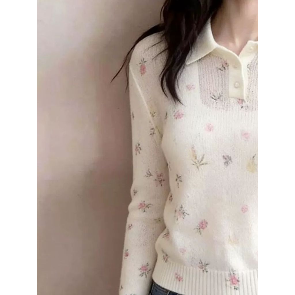 Áo Polo cổ tim màu be mềm mại, thời trang dành cho nữ