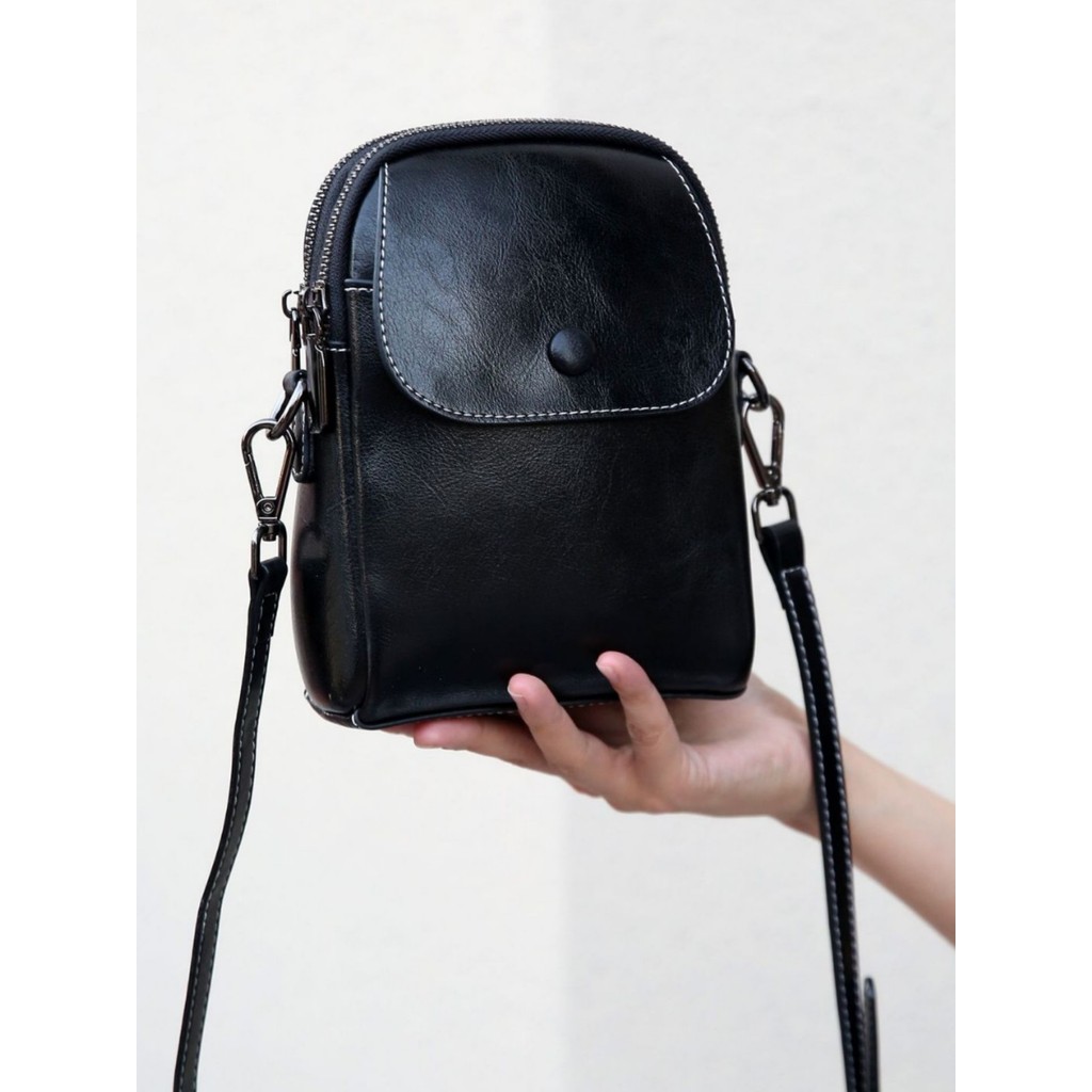 Genuine women's shoulder bag made of oil wax cowhide, women's dumpling bag, ladies' crossbody genuine leather bag, practical shell bag, shiny leather phone and coin purse