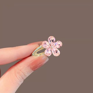 Kẹp tóc pha lê sáng bóng style Hàn Quốc, phù hợp kích thước nhỏ và tạo điểm nhấn