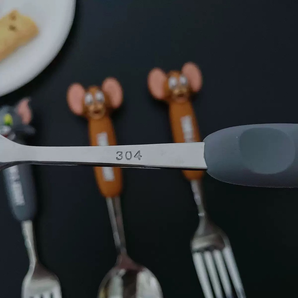 Mèo Và Chuột Chính Hãng Được Ủy Quyền 304 Thìa Inox Đũa Tom Jerry Hoạt Hình Bộ Đồ Ăn Di Động 26.3.4