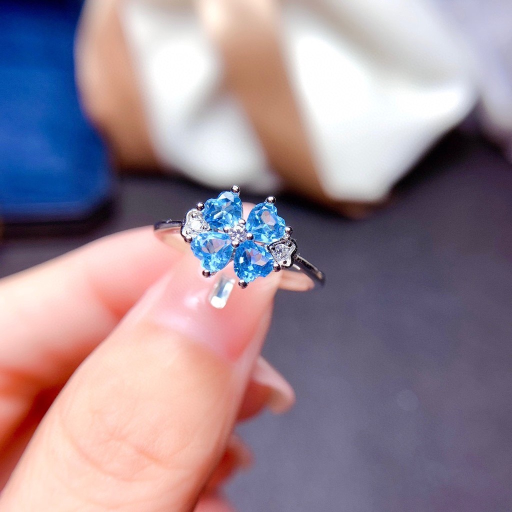 Nhẫn cỏ ba lá bốn lá màu xanh topaz, thiết kế Thụy Sĩ, dễ điều chỉnh cho nữ