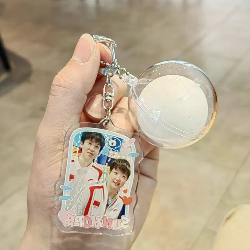 Hot Sản Phẩm Mới Sun Yingsha Wang Chuqin Hàng Hóa Bóng Bàn Móc Khóa Shatou Kết Hợp Mặt Dây Chuyền Acrylic Trang Sức Túi Bóng Ba Lô Mặt Dây Chuyền Chất Lượng Cao