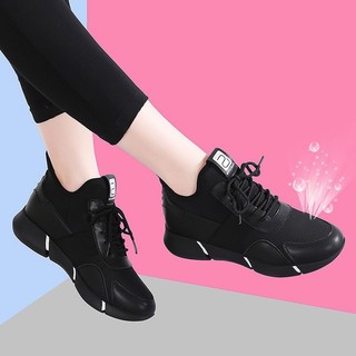 Giày Mẹ Đế Mềm Nữ 22 Mùa Hè Một Chân Giày Nữ Trung Niên Phối Ren Giày Thể Thao Thường Ngày JJCCZ