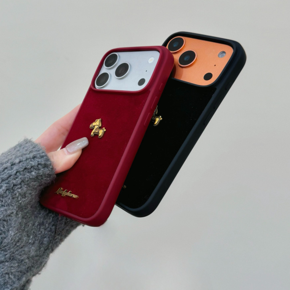 Ốp Điện Thoại Trang Trí Ngựa Cho iPhone 17 16 15 14 13 Pro Max Fuzz Chống Rơi Nút Bảo Vệ Vỏ Thời Trang