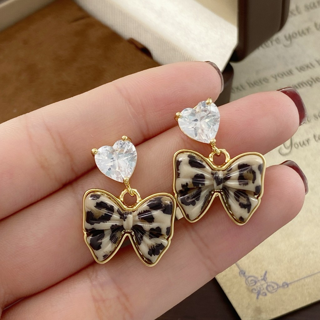 Bông tai Zircon hình trái tim nơ thiết kế kiểu Pháp