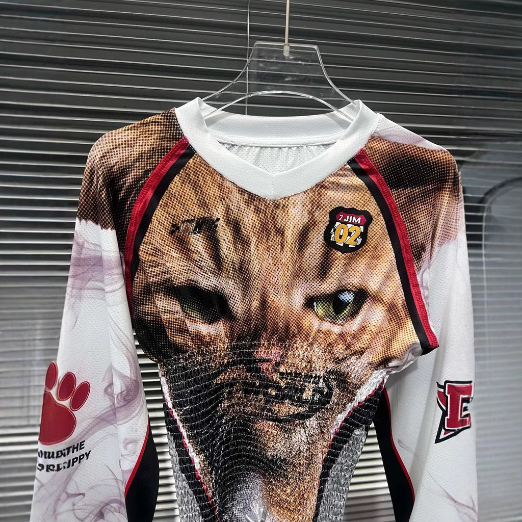Mèo Áo Thun JerseySlim-Fit cổ chữ V, tay dài, cáp hẹp cho mùa hè - Màu sắc giúp trông mỏng nhẹ hơn