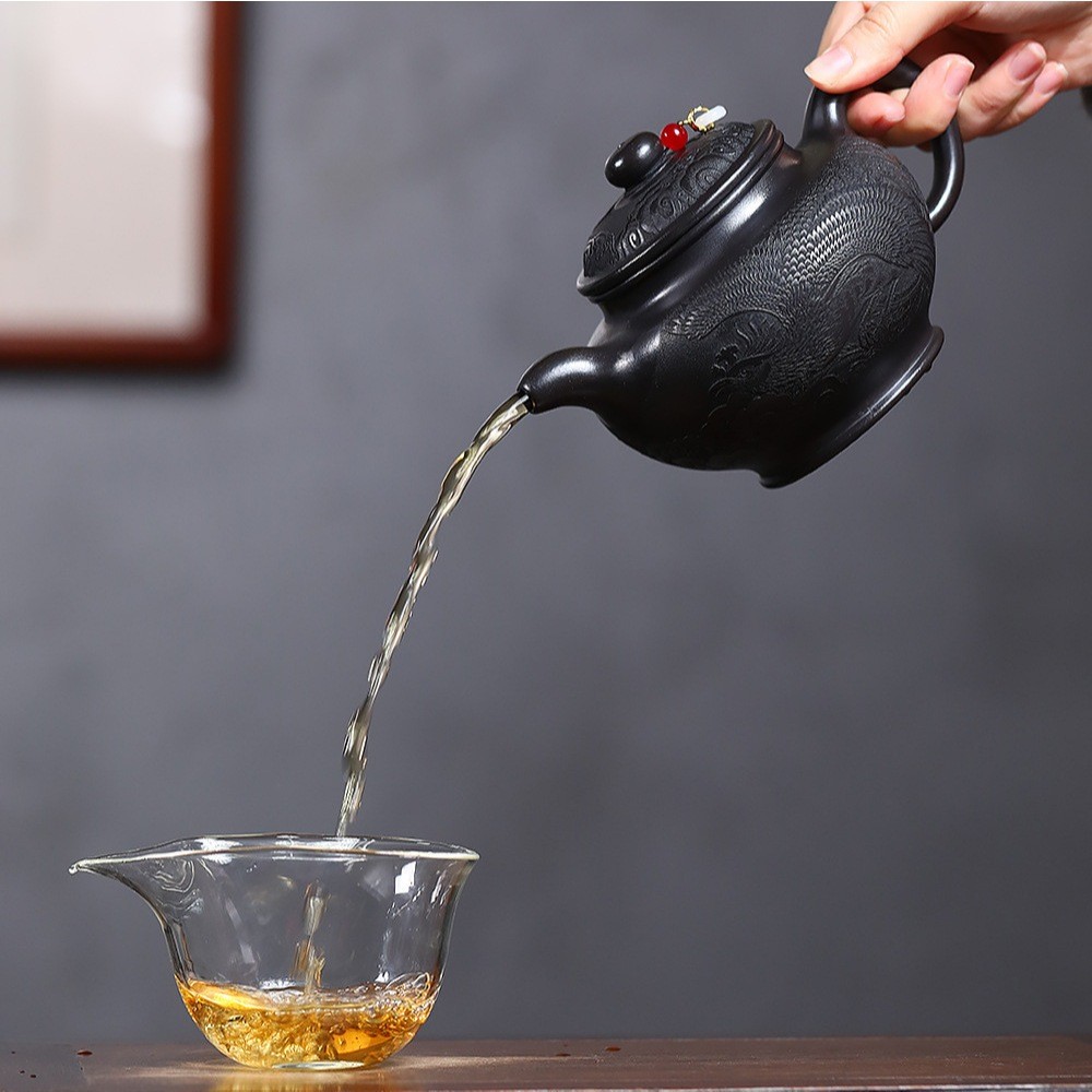 Ấm Tử Sa Nghi Hưng Chuyết Chỉ Long Phụng Trình Tường 530 ml (Thạch Hoàng Nê)