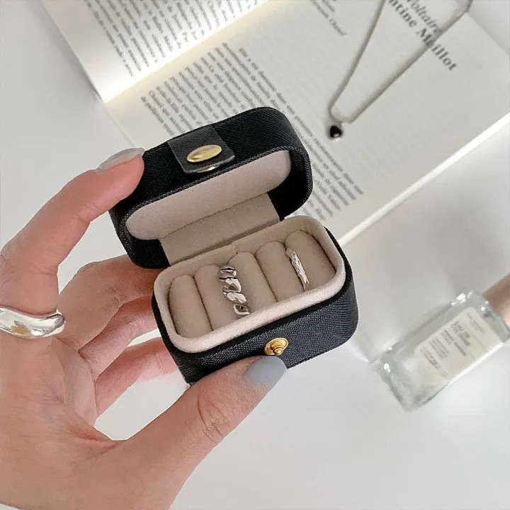Hộp trang sức mini đơn giản cao cấp Hộp Đựng Trang Sức / Nhẫn, Bằng Da PU, Thiết Kế Đơn Giản, Tiện Dụng, Nhỏ Gọn