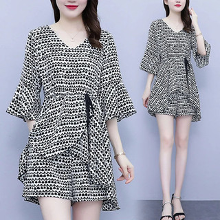 Bộ đồ nữ, trang phục mùa hè thời trang, rộng rãi, che bụng, bộ hai mảnh có quần short giúp thon gọn