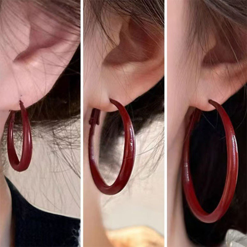 Bông tai vòng tròn màu đỏ, thiết kế tinh tế, cao cấp và sang trọng