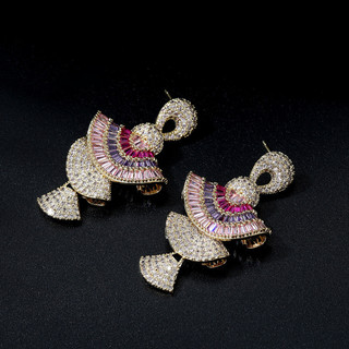 Công nghiệp nặng - Bông tai bạc S925 với zircon nhiều màu sắc, thiết kế ba chiều dạng quạt