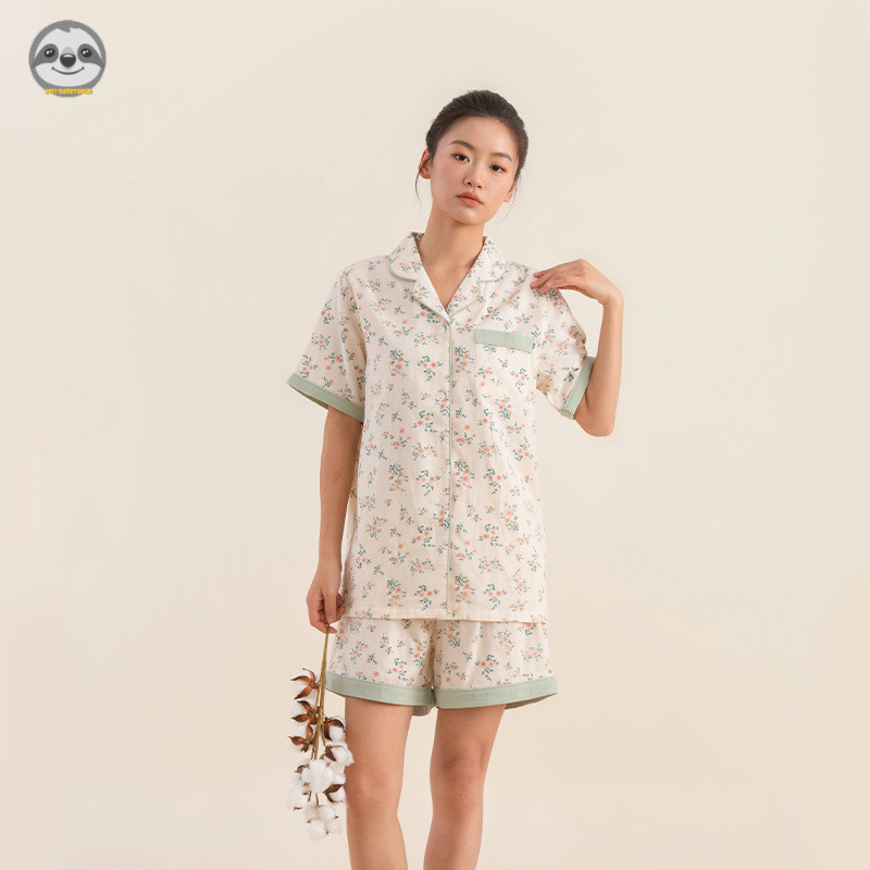 Bộ đồ ngủ ngắn tay Muji phong cách Nhật Bản, từ sợi đôi cotton nguyên chất với màu sắc thanh lịch như ngọc lục bảo và thiết kế thoải mái.