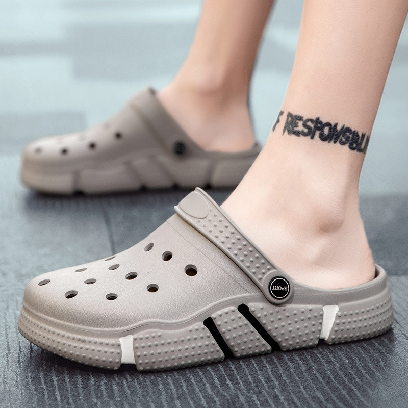 Giày Lỗ Mùa Hè Nam Hợp Thời Trang Chống Trơn Trượt Đế Mềm Rỗng Giày Sandal Che Mũi Mặc Bên Ngoài Đế Dày Đi Biển Nam BSTS