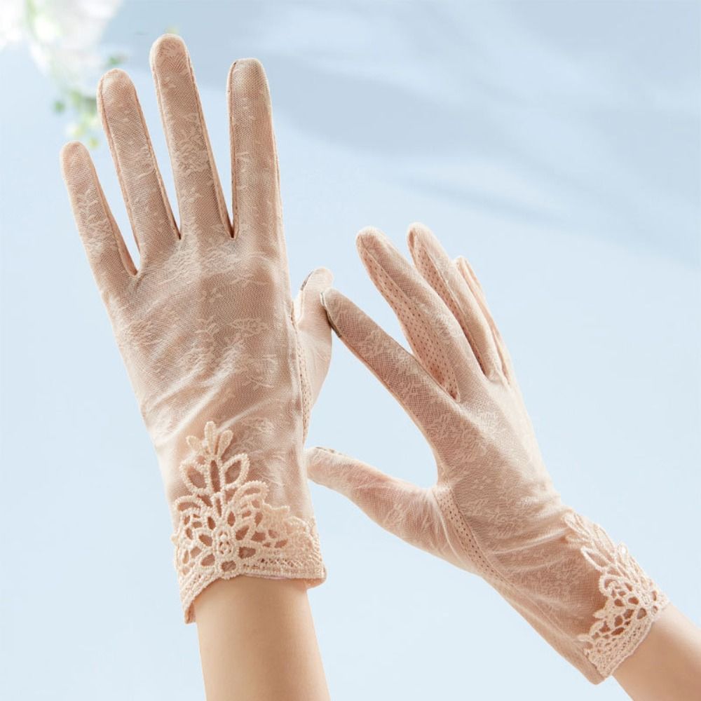 Găng tay chống nắng JVSUB làm từ lụa thoáng khí, phù hợp cho lái xe và các hoạt động ngoài trời, mang phong cách thời trang mỏng nhẹ.
