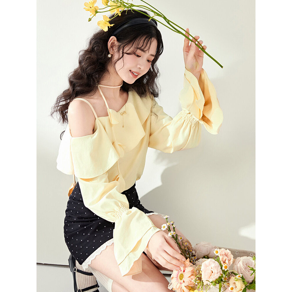 Mutu Áo Sơ Mi Off-The-Shoulder Vàng, Phong Cách Pháp, Thiết Kế Xù, Thích Hợp Mùa Xuân