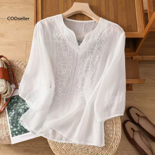 Áo sơ mi nữ vải lanh cổ chữ V tay ¾ thêu hoa mềm mại thoáng khí, phù hợp dự tiệc và thời trang nghỉ dưỡng