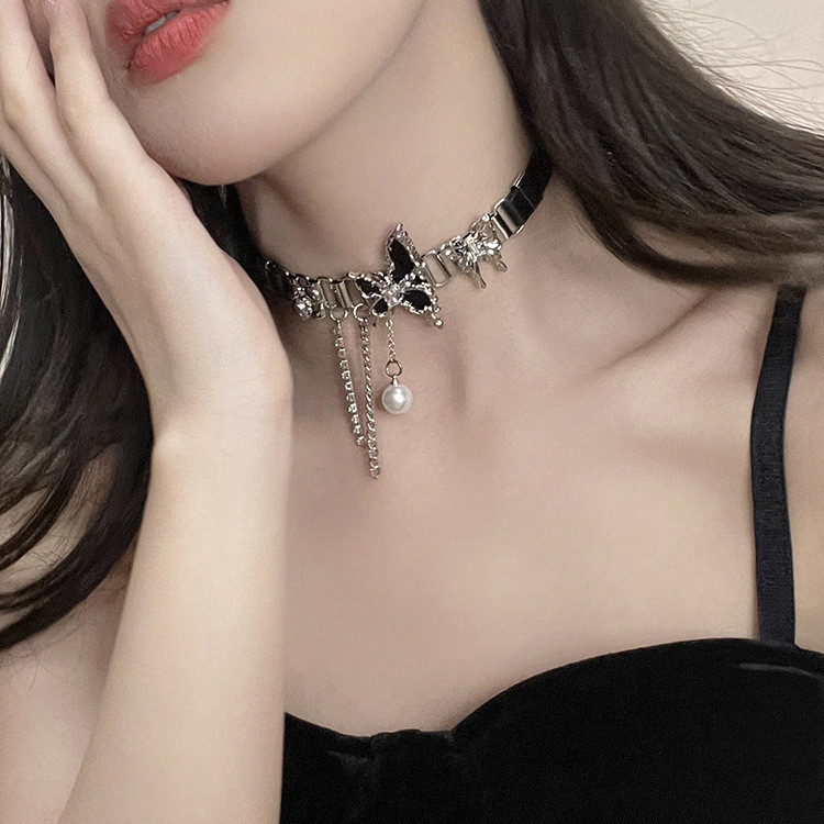 Pure Desire Chocker Da Phong Cách Tối Punk Rock Cho Nữ