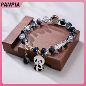 Vòng tay gấu trúc handmade charm hạt màu trắng và đen - Trang sức thời trang độc đáo cho nữ