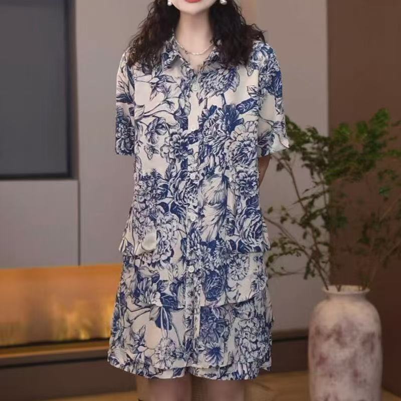 Bộ đồ thường ngày mùa hè gồm cardigan dáng rộng plus size và quần short