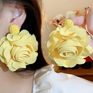 Bông tai hoa voan cỏ thời trang và đơn giản cho nữ
