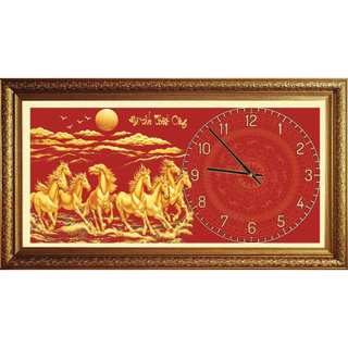 Tranh gắn đồng hồ Mã Đáo Thành Công 01 tráng gương đóng khung