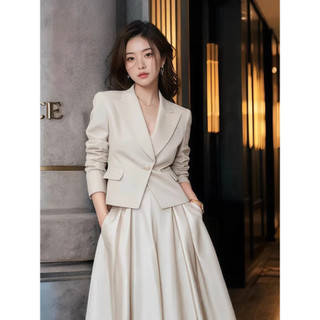 Nữ Phong Cách Mới Nữ Thời Trang Mặc Hai Mảnh Phù Hợp Với Tính Khí Phù Hợp Với Váy Cao Cấp Phong Cách Phương Tây Đi Làm