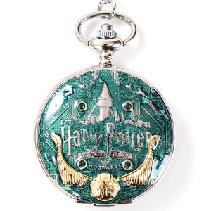Đồng hồ treo tường phong cách Harry Potter - đồng hồ retro với thiết kế phong cảnh biển vàng và mặt số bằng thạch anh