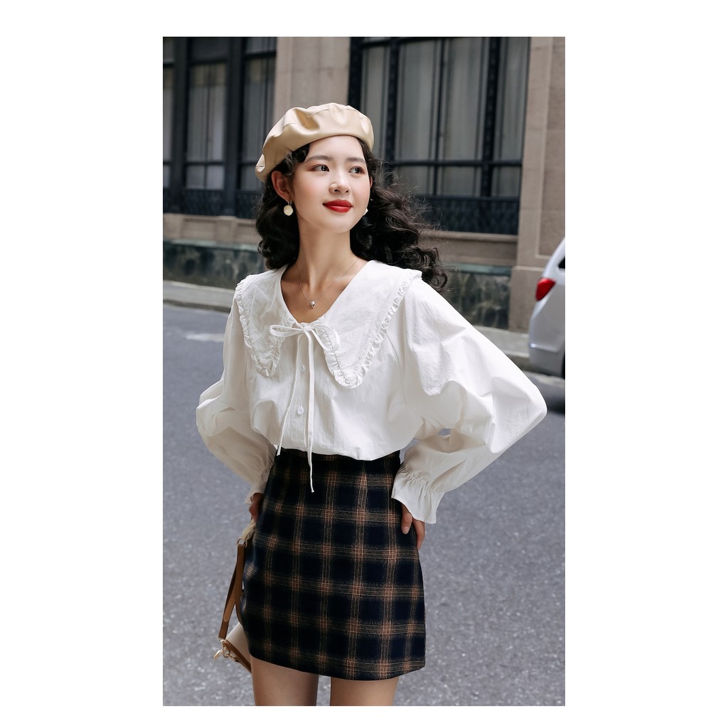Áo sơ mi trắng phong cách Hàn Quốc ngọt ngào và preppy búp bê, thiết kế mới cho thu đông 2026
