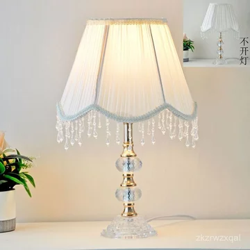 Đèn bàn pha lê Đèn ngủ Đèn phòng ngủ Phong cách hiện đại Châu Âu Đèn cưới Đèn bàn học Đèn bàn trang trí Quà tặng Đèn pha