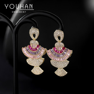 Công nghiệp nặng - Bông tai bạc S925 với zircon nhiều màu sắc, thiết kế ba chiều dạng quạt