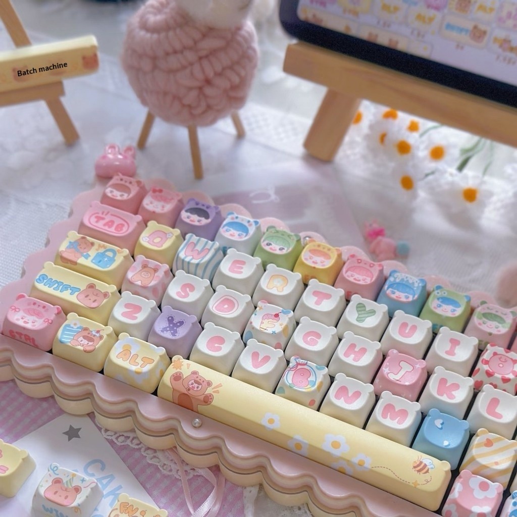 Keycap Gấu Dễ Thương PBT Cho Bàn Phím Cơ | KCAP - World of keycaps