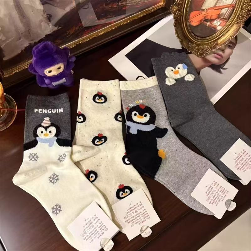 [1 Gói] Tất nữ hoạt hình dễ thương, ống giữa, chim cánh cụt, thiết kế đơn giản