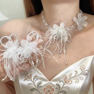 Vòng Cổ Hoa Cô Dâu với Lông Vũ Trắng và Ngọc Trai