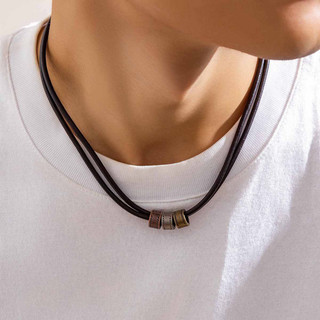 Phụ kiện nam: Vòng cổ da phong cách châu âu tối giản