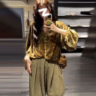 Kích Thước Lớn Có Thể Mặc In Hình Nhung Nâu Rời Cảm Giác Phù Hợp Với Áo Sơ Mi Cổ Chữ V Phong Cách Trung Hoa Mới In Hình Nữ Thu Đông 2026 Phong Cách Mới Thời Trang Rời Jacquard Lantern Dài @ -