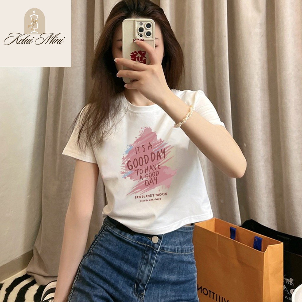 Chiếc áo croptop dễ thương dành cho bé gái này được làm từ chất liệu cao cấp.