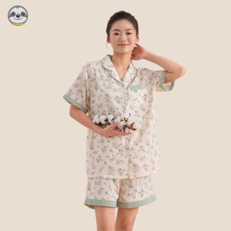Bộ đồ ngủ ngắn tay Muji phong cách Nhật Bản, từ sợi đôi cotton nguyên chất với màu sắc thanh lịch như ngọc lục bảo và thiết kế thoải mái.