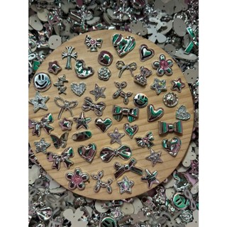 Set 12 Sticker/ Charm gắn dép giả kim siêu hot hit 2025