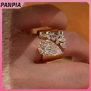 Nhẫn nữ sang trọng thiết kế cảm hứng từ kim cương với khảm đá quý sáng bóng - Trang sức hoàn hảo cho bữa tiệc