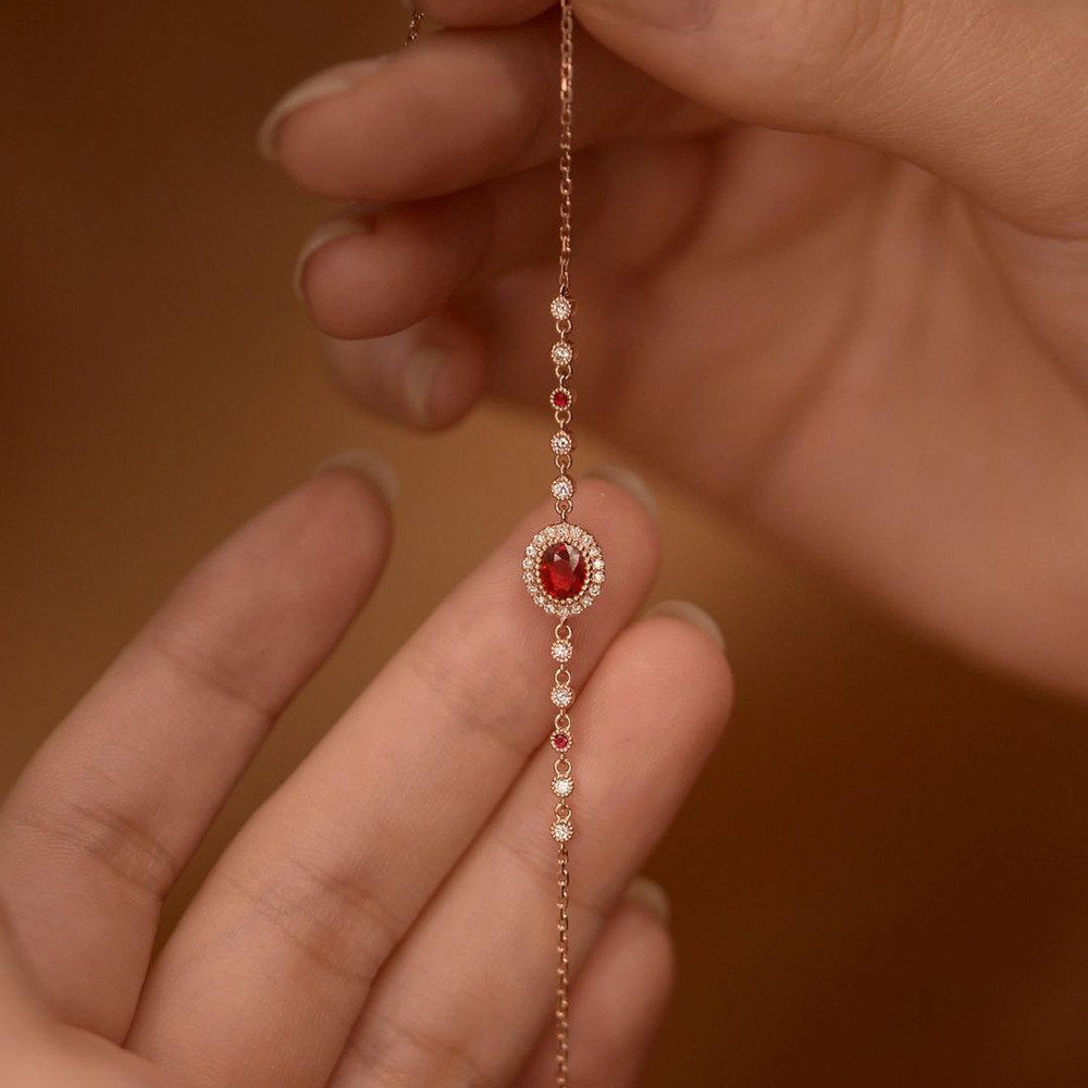 Vòng tay nữ đa năng với kim cương và ruby, phong cách Pháp