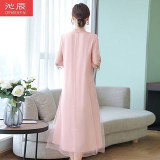 Váy sườn xám cải tiến, phong cách mùa hè mới dành cho phụ nữ, váy dài thêu, phong cách truyền thống Trung Quốc